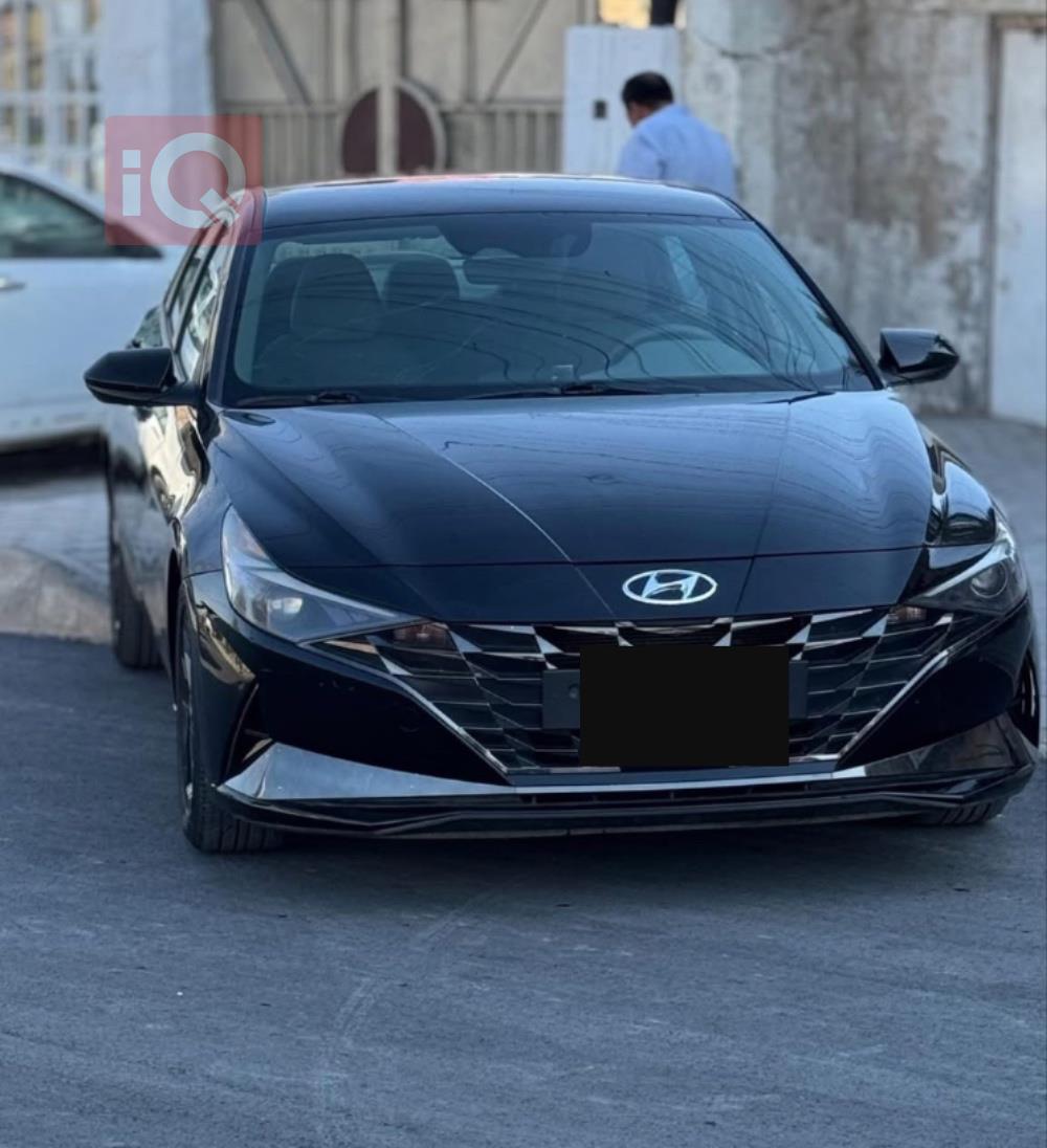 هیوندای ئەلەنترا